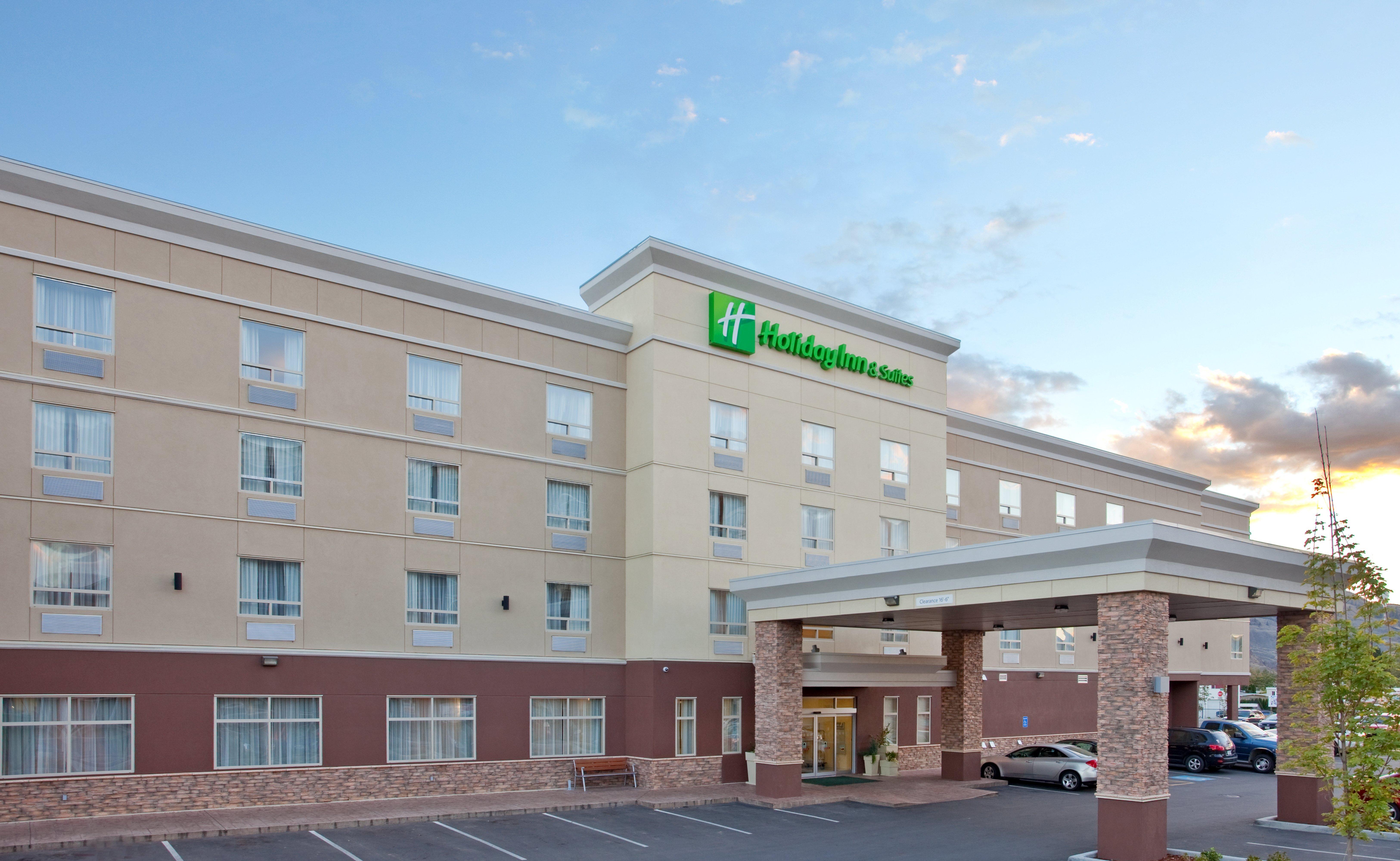 Holiday Inn Hotel And Suites-Kamloops, An Ihg Hotel Exterior photo